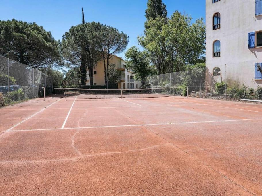 Appartement Frejus Avec Jardin, Piscine, Plage, Tennis Eksteriør bilde